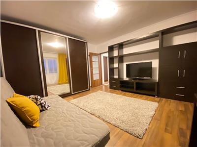 Garsoniera de inchiriat || Zona Piata Muncii || Mobilat modern luxos